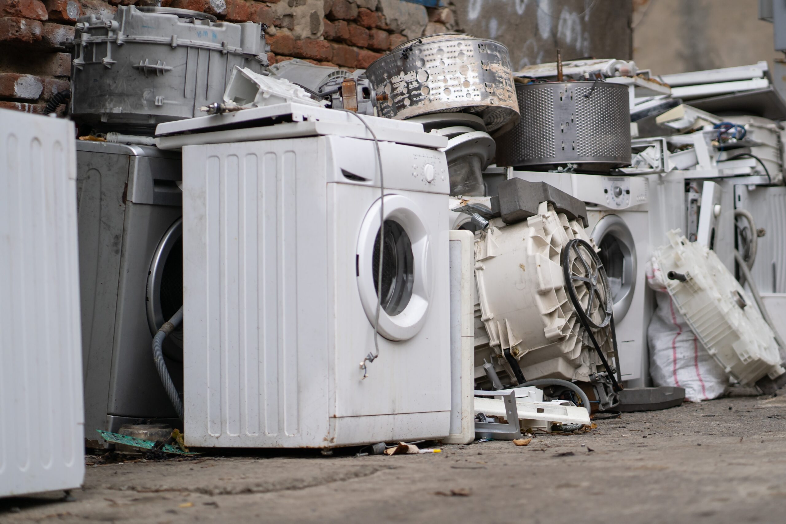 Featured image for “How to Prepare Your Old Appliances for Metal Salvaging”